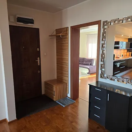 Apartment Silent
